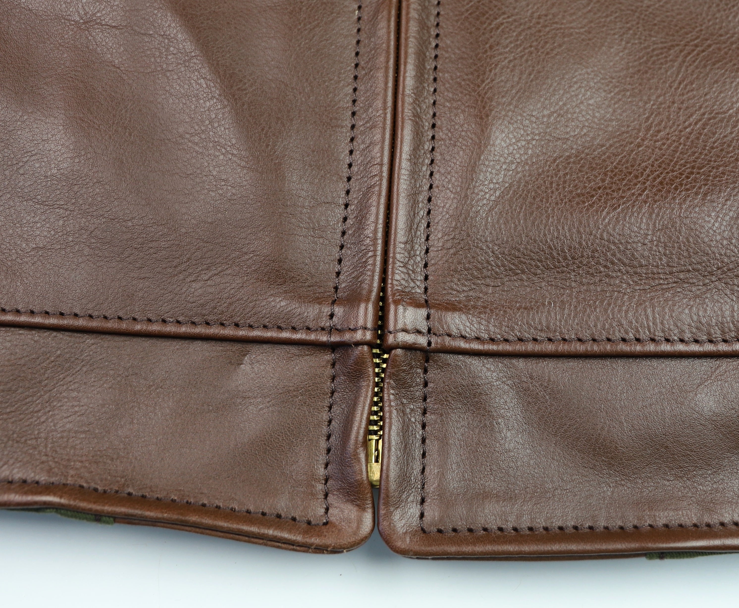 Aero Highwayman, sz 50, Seal Vicenza Horsehide, New with tag