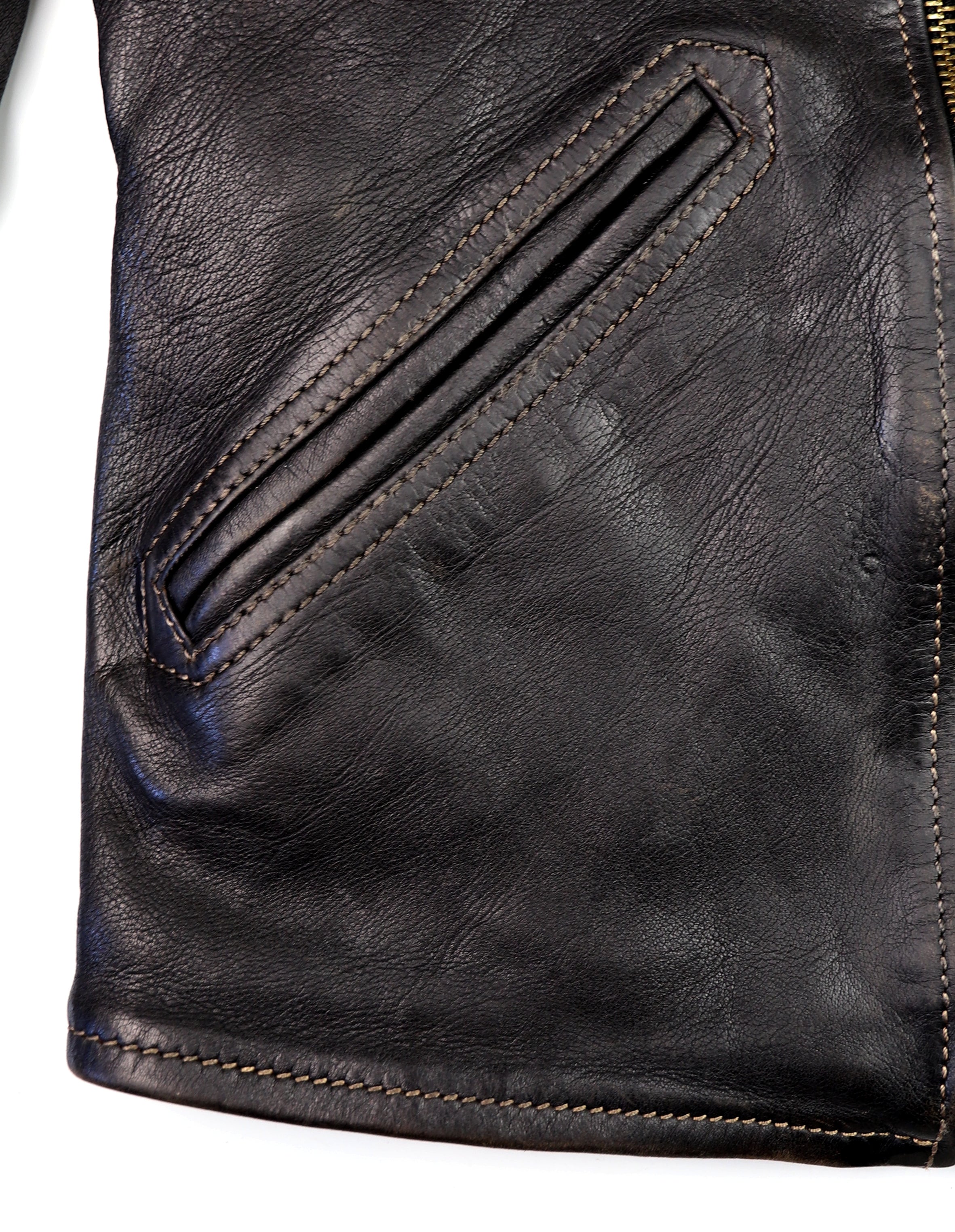 Thedi Evander Crosszip Half Belt, size Medium, Black Teacore Bruciato Horsehide