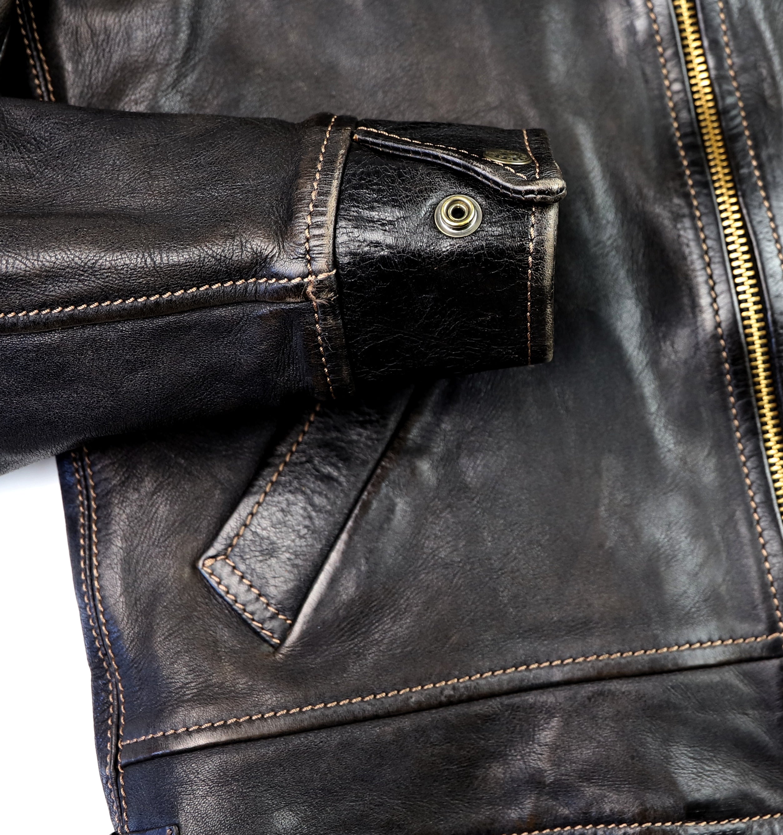 Thedi Idas Jacket, size Medium, Black Teacore Bruciato