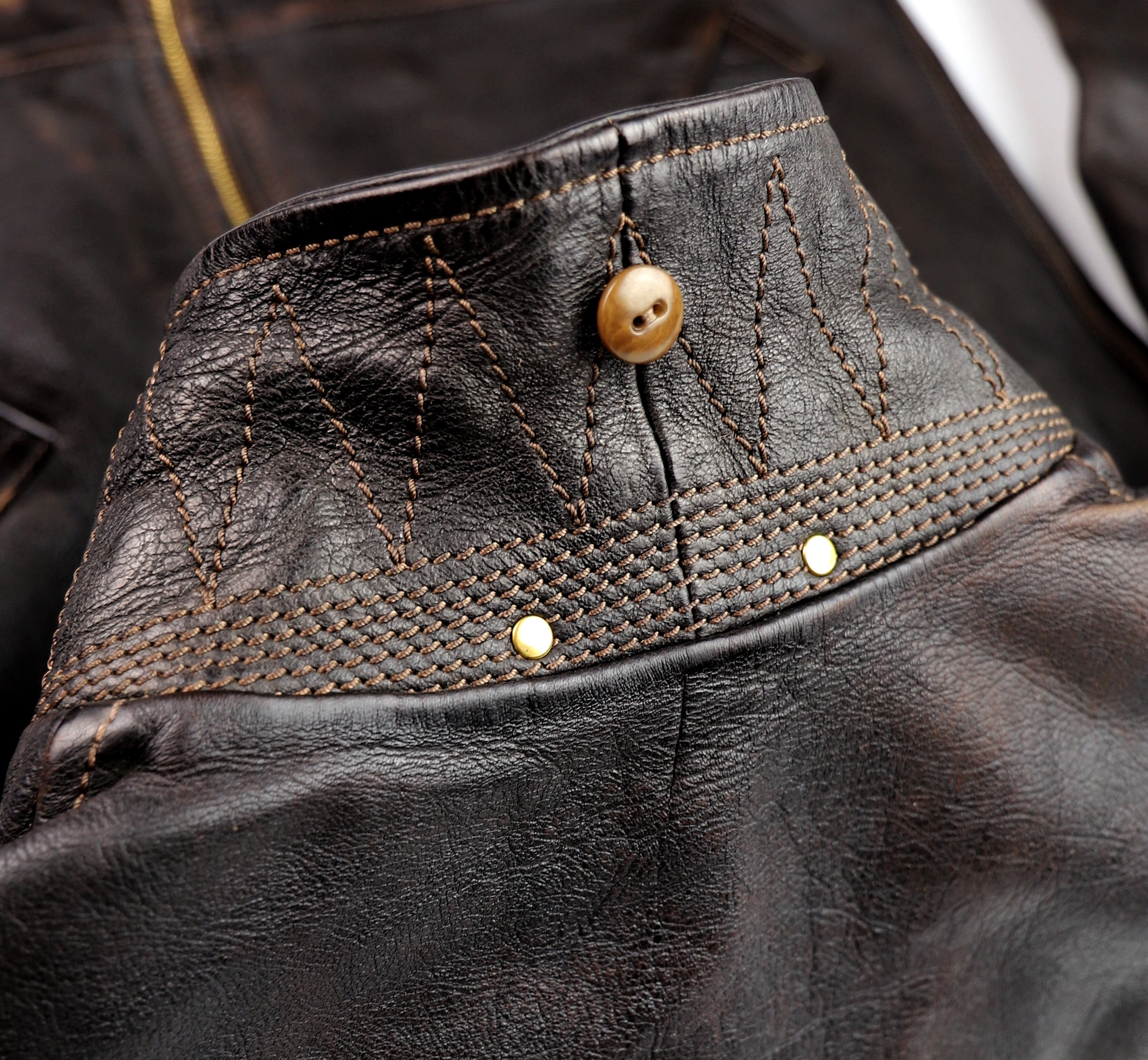 Thedi Idas Jacket, size Large, Chestnut Bruciato