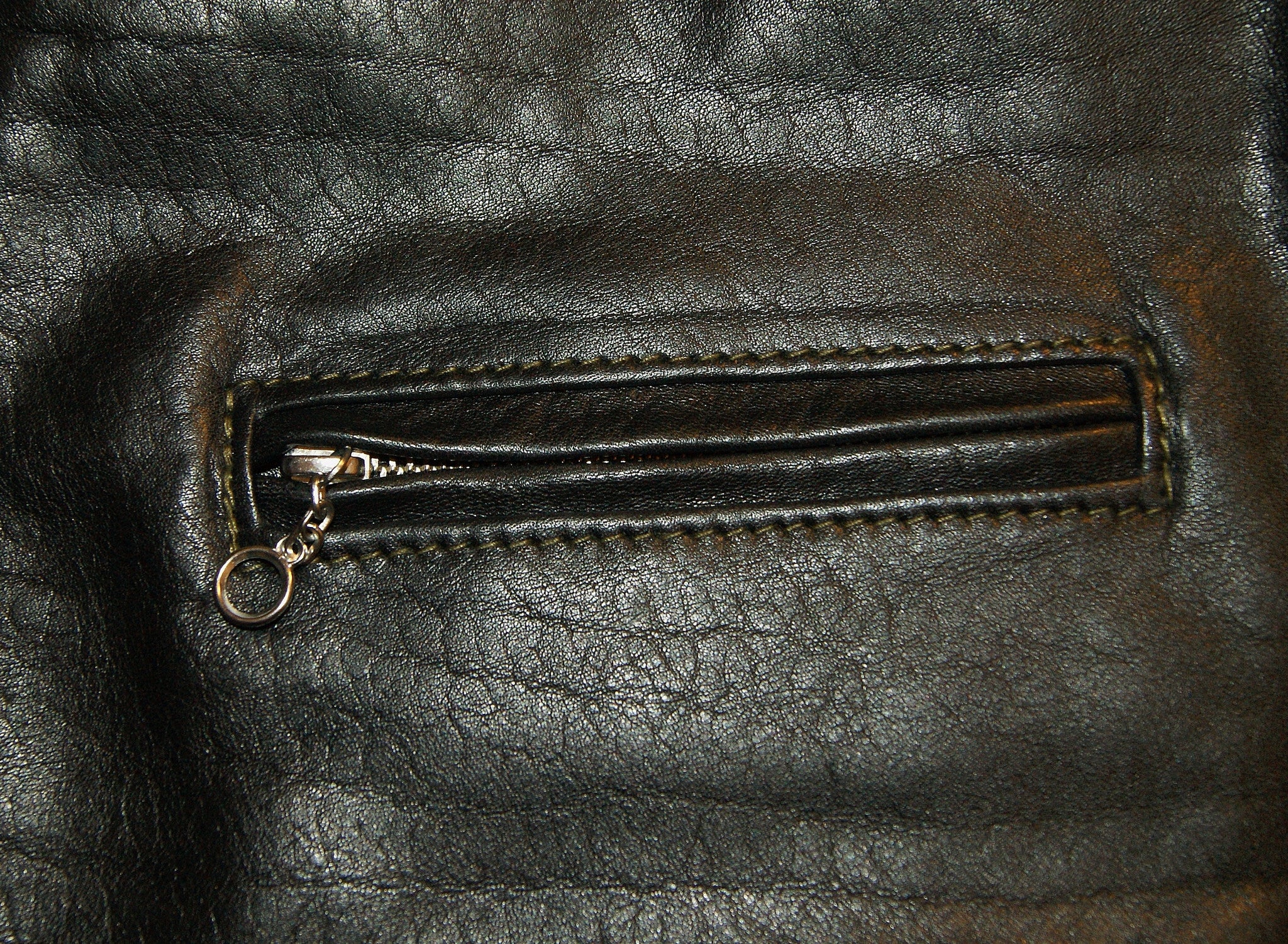 Aero Long Half Belt, size 42, Black Vicenza Horsehide